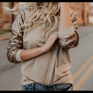 Sequinnsweater by Vici